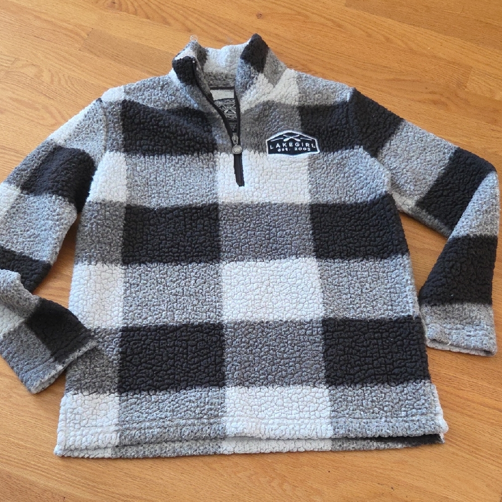Lake GIRL Cozy Black and Gray Plaid V-Neck Sweater
